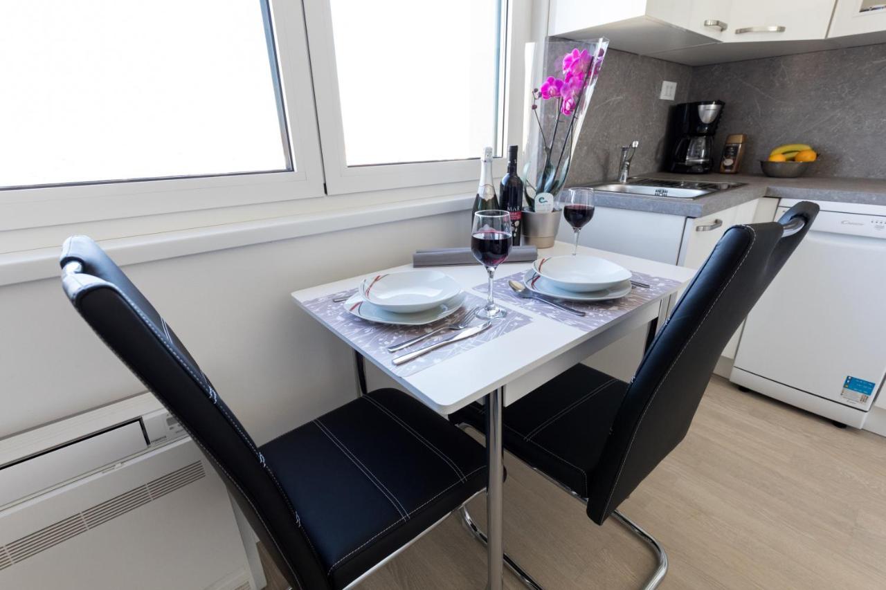 Studio Apartman Moonlight Zadar Extérieur photo