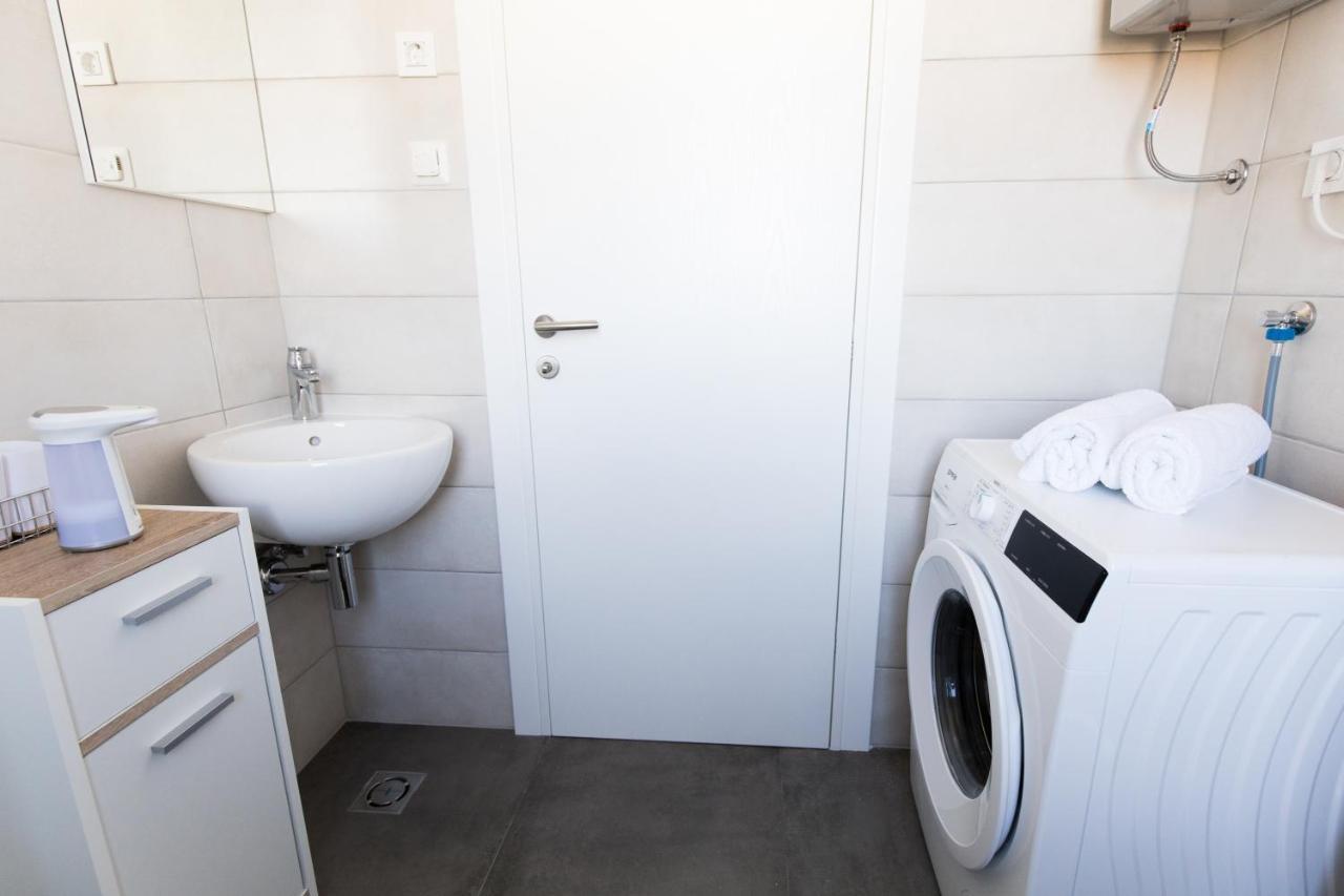 Studio Apartman Moonlight Zadar Extérieur photo