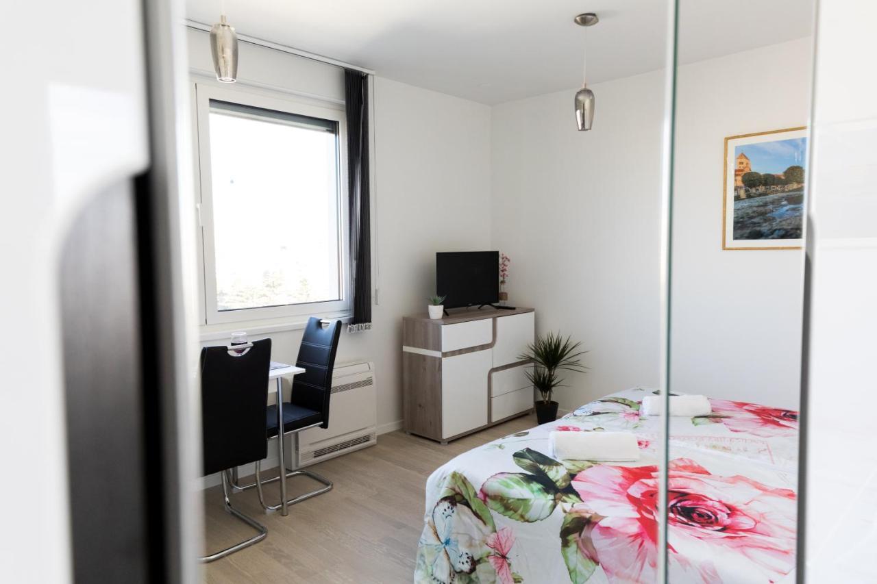 Studio Apartman Moonlight Zadar Extérieur photo