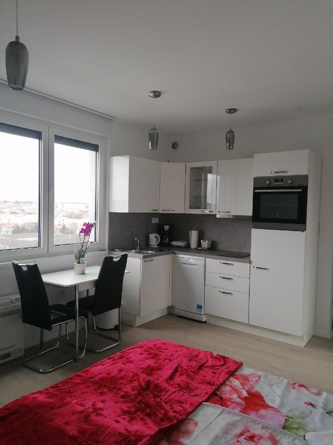Studio Apartman Moonlight Zadar Extérieur photo
